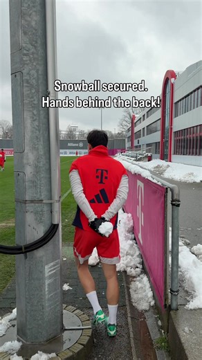 Minjae's Winter Snowball Fight Preparations