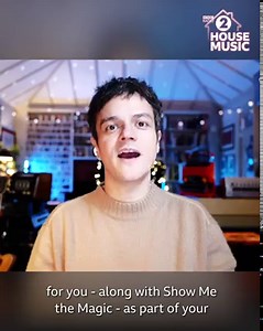 Today's stunning House Music session from Jamie Cullum! 🏡🎶 Listen back to his full performance and interview for Ken Bruce with the BBC Concert Orchestra on BBC Sounds 🧡 https://bbc.in/3ms6FkW | BBC Radio 2