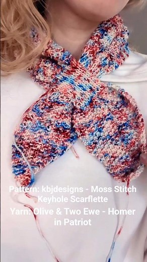 🗝️ keyhole scarflette gift knit nearly complete! how cute is this design?! #knitting #knitlove #knit