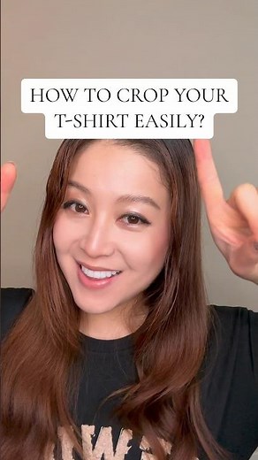 How To Crop Your T-Shirt Easily?👕 Subscribe👆 for more tips