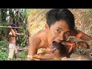 Primitive Technology: Create Stone Spear - Show Find Hunting Chickens living In Ancient Times