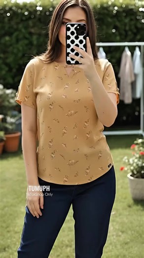 Stylish Blouse Outfits for Women