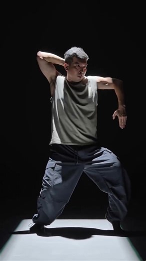 Vợ con cứ chê mình không biết nhảy, nay mình biểu diễn cho mà xem #brianpham #biohacking | Brian Pham