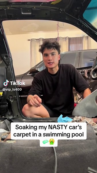 My Nissan 240sx’s carpet REEKS of rats and 30 years of filth. So today we are soaking it in a swimming pool and seeing how filthy the water becomes. You guys remember how i had to cut out the rockers to remove all the rat nests, and it doesn’t stop there as we get transform this s14 from clapped to…not clapped. #projectcar #240sx #carbuild #automotive #cleaning #satisfying #240sx #cartok #automotivedetailer #cardetailing #cargirl #carguy #lowered #stance #carrestoration #restoration #educational
