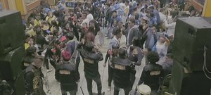 1.5K views | PRESENTE EN LA CIUDAD DE LA PAZ JUNTO A LA #FRATERNIDAD_SALAY_ARTE_ILLIMANI #la_potencia_musical_kochala #internacional_delfines_del_amor BAILA CHOLITA CONTRATOS: 77489922 | Los delfines del amor | Facebook