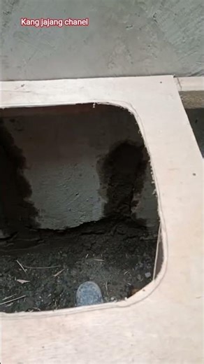pemolaan bak zink cuci piring dan pengecoran beton besi bertulang.