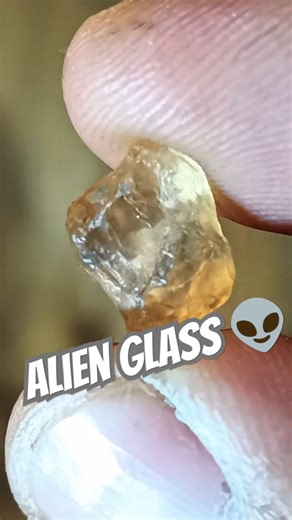 This Alien Glass is a Gemstone! (Tektite) #Shorts #Tektite #gemstone #crystals