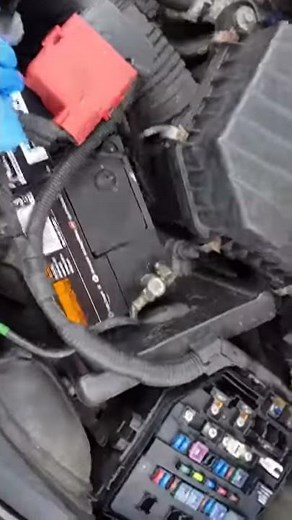 Honda Civic 2007 Aircon AC relay location, fault fixed. Common problem.