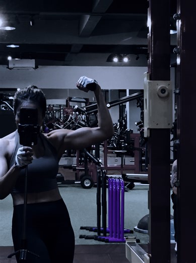 #strongwithqueenmuscles #gymtok #fyipシツ #viral
