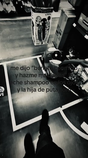 Momentos Graciosos de Bañarse Con Amigos