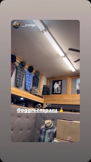 The best selection of Pendletons year round. #pendleton #wehaveityouwantit #pendletonheaven #weship #thelastoriginalclothingstore #pendletonshirts #pendletons #theworldsbestselectionofpendletonboardshirts #since1928 #familyownedandoperated | Greenspan's