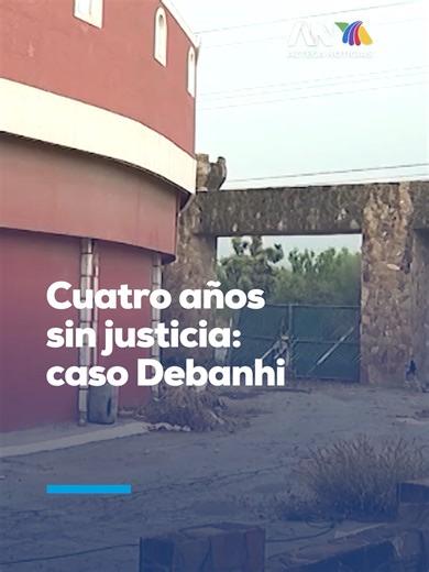 🕯️ 4 AÑOS SIN DEBANHI: La herida sigue abierta Copy:A cuatro años de la desaparición y muerte de Debanhi Escobar, el grito de justicia no se apaga. 🕊️ Sus padres, Mario y Dolores, siguen luchando contra un sistema que se niega a tipificarlo como feminicidio, a pesar de las inconsistencias y las pruebas en el Motel Nueva Castilla. 🏨🛑 La información de Gladys Zavaleta en #HechosMeridiano