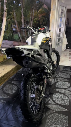 Comparativa XTZ 250 vs FZ 250: ¿Cuál es el mejor?