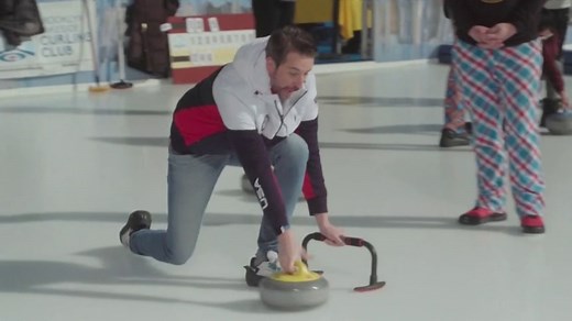News NOW anchors try curling as competitions at Beijing Olympics get underway