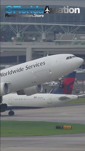 UPS Airbus A300 Cockpit Close-Up Takeoff at Atlanta ATL International Airport | Plane Spotting