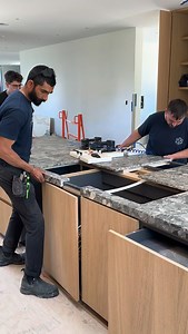Behind the scenes of this stunning island install featuring Ceppo Di Gris, designed by @hodgsondesignassociates Builder: @eyco_building_group #marble #interiordesign #ceppodigris | SSC Countertops Ltd.
