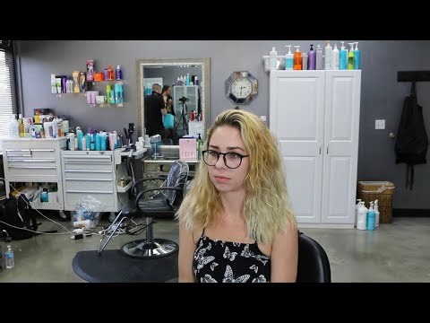 Laurie LV - Pt 1: Shaves All Her Long Blonde Hair Off (Free Video)