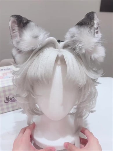 What do you think of these animal ears? Do you like them? I can make all kinds of movable animal ears—custom orders are welcome!#cosplay #handmade #cosplayer #cosplayers #animal #ears