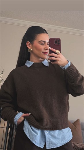 Office Life Fashion: Friday Vibes at Work