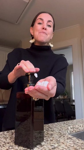 The Science of Foaming Soap! #diy #TikTokPartner #LevelUpBootcamp #foamingsoap #soap #science #LearnOnTikTok #scienceteacher