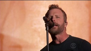 Dierks Bentley Performs ‘Woman,Amen’ at the 2018 ACM Awards