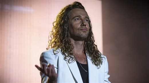 Julien Doré "heureux" : sa tournée brise un record historique !