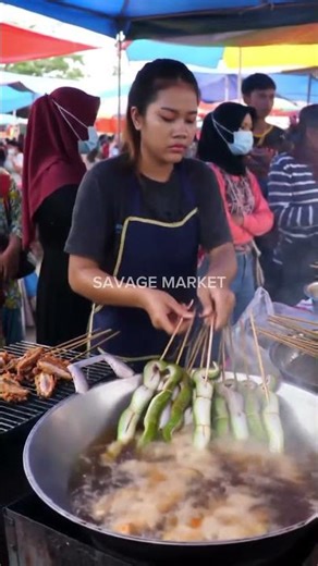 Exotic Street Food: Crispy Fried Green Snake‪@mfajar88‬ #streetfood #feedshorts