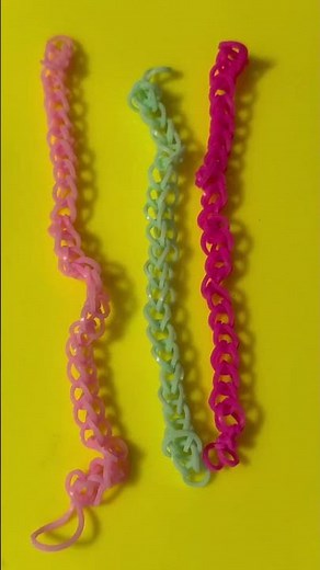 Watch this Easy and cute loom come alive! Perfect colors🌟 #LoomBandLove #diyfun #artshorts#ytshort