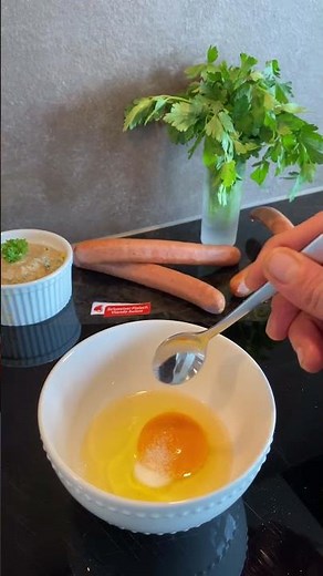 … jeder kennt Schinkengipfeli.