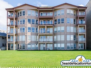 A WAVE FROM IT ALL - Seaside Vacation Homes