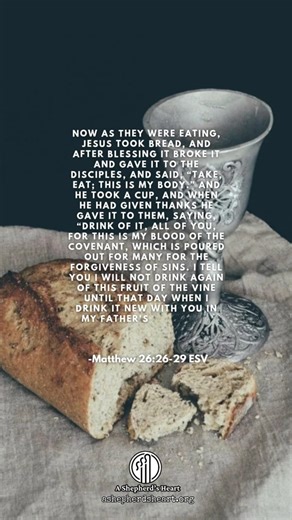 The Last Supper: slow down, reflect, and truly remember Him in a deeper way this Easter season. 🙏❤️