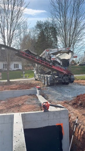 TEN LOADS IN ONE JOB 😈 #shorts