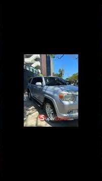 Toyota 4 Runner Limited 2012 - US$ 40,000