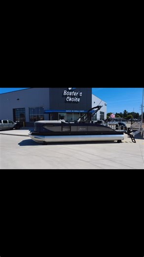 🚨 Boater’s Choice News Flash! 🚨 We’re headed to the Detroit Boat Show — and we’re proud to represent Barletta Boats this year! Come see the lineup, meet our team, and get ready for your best summer yet. 🌊 See you in Novi! #BoatersChoice #Barletta #DetroitBoatShow | Boater's Choice