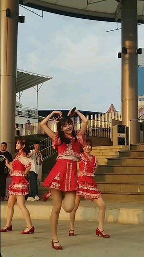 AKB48 live performance at LaLaport BBCC Malaysia #AKB48 #KLP48