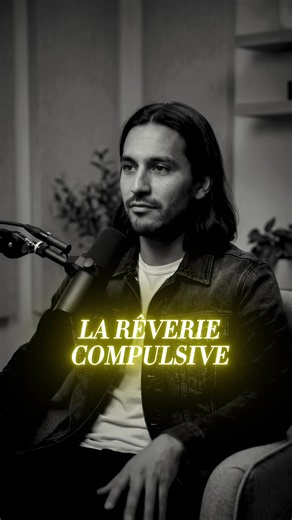 Parfois, les histoires que l’on s’invente avant de dormir en disent plus sur nos besoins émotionnels que sur notre imagination. #psychologie #rêverie #développementpersonnel #santémentale #connaissancedesoi