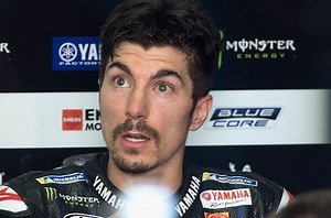 WATCH | The final nail in the coffin? Footage shows Vinales over-revving his Yamaha | News24