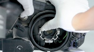 How to install the H4 led headlight bulbs