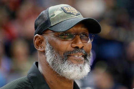 Karl Malone's Net Worth: How Rich is "The Mailman" Today?