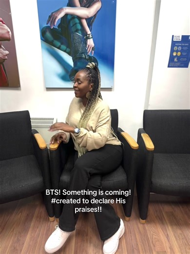 Grounded and graceful, poised in the present while trusting what’s ahead. Wherever you are on your journey, take heart: move forward with purpose, walk in faith, and know you’re not alone. #GroundedInGrace #WalkingWithPurpose #FaithJourney #TrustTheProcess #SoftStrength #SteadySteps #NewSeason #2026