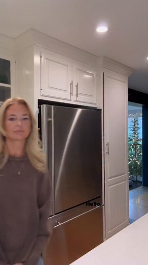 6.4K views · 913 reactions | What’s the most important ingredient in an apple pie? Asking for a friend… Thank you @ubereats for saving me! #uberpartner | Feel like a Guest | Facebook