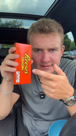 Daniel Huffstetler on Instagram: "Reese’s pieces cereal"