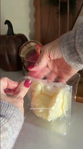 Doe Apparently I’m in my butter sculpting era now so thank youuuu! 🤗🦃🧈 #turkeybutter