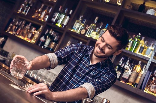 How Much to Tip a Bartender (By Drink or Tab)  | LoveToKnow
