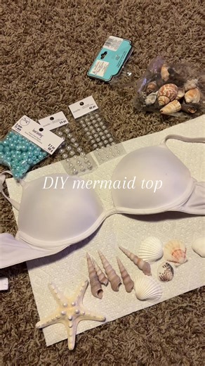 So proud of this😌 #halloween #mermaid #mermaidcostume #diycostume #siren