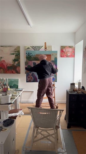 Another behind-the-scenes glimpse for you - this time inside the world of artist Dana Finch.
