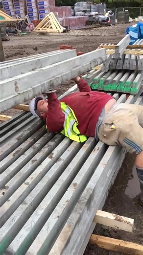 Benching Beams for Construction Works