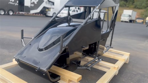 7.1K views · 67 reactions | F&M Performance is getting the first Hyper Racing Junior Sprint with the new fiberglass body. Stop by their shop next week and check it out! | Hyper Racing | Facebook
