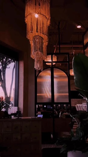 Host your next corporate event at ✨Lucia Rose Restaurant✨! From team celebrations to client dinners, we offer the perfect setting and exceptional service to make your event unforgettable. Book today! #CorporateEvents #LuciaRose #BusinessDinners #EventVenue