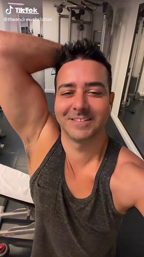 😘 #andrewchristian #trophyboy #gym #vibes